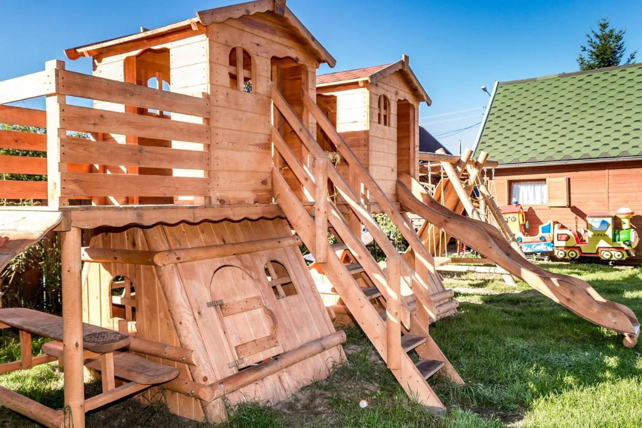 Pokoje I Domki Nadmorskie - Bajkowa Mierzeja Stegna  Exteriör bild